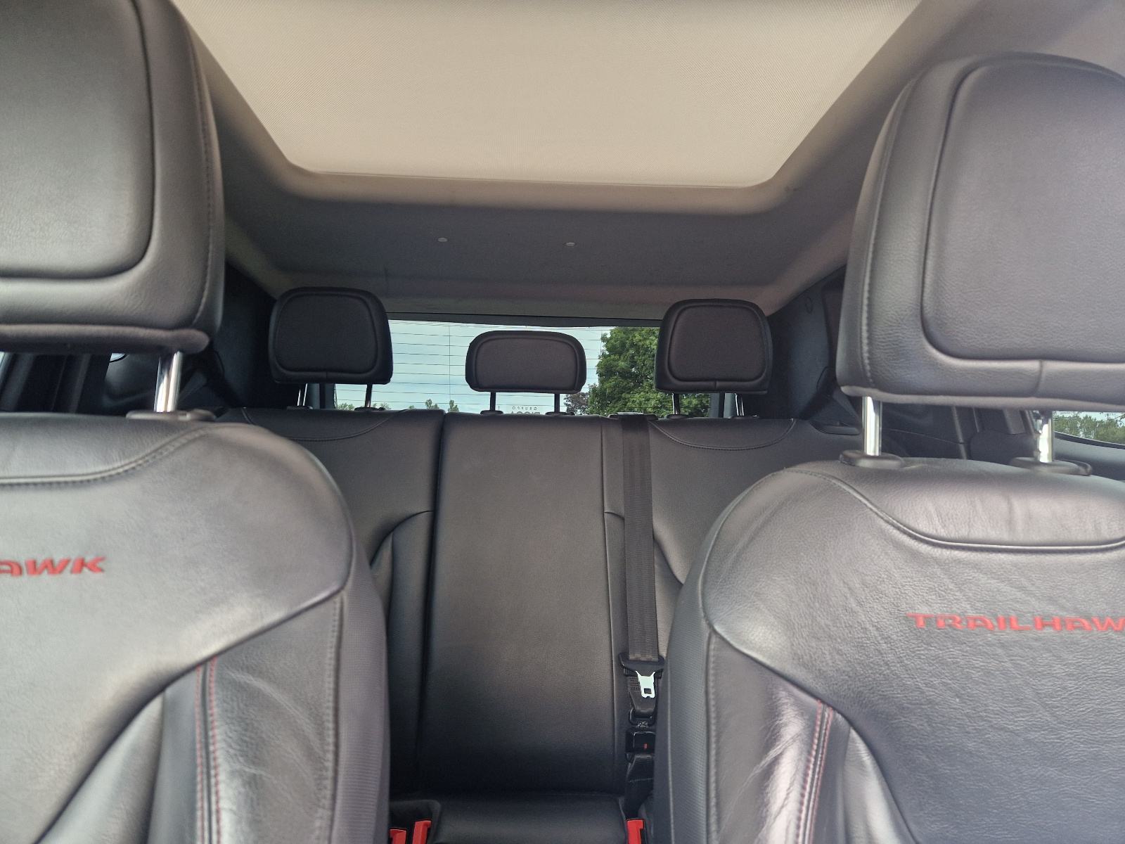 JEEP TRAILHAWK RENEGADE 2.0 MTJ 4WD. 125 KW - VELIKI SERVIS, fotografija 12