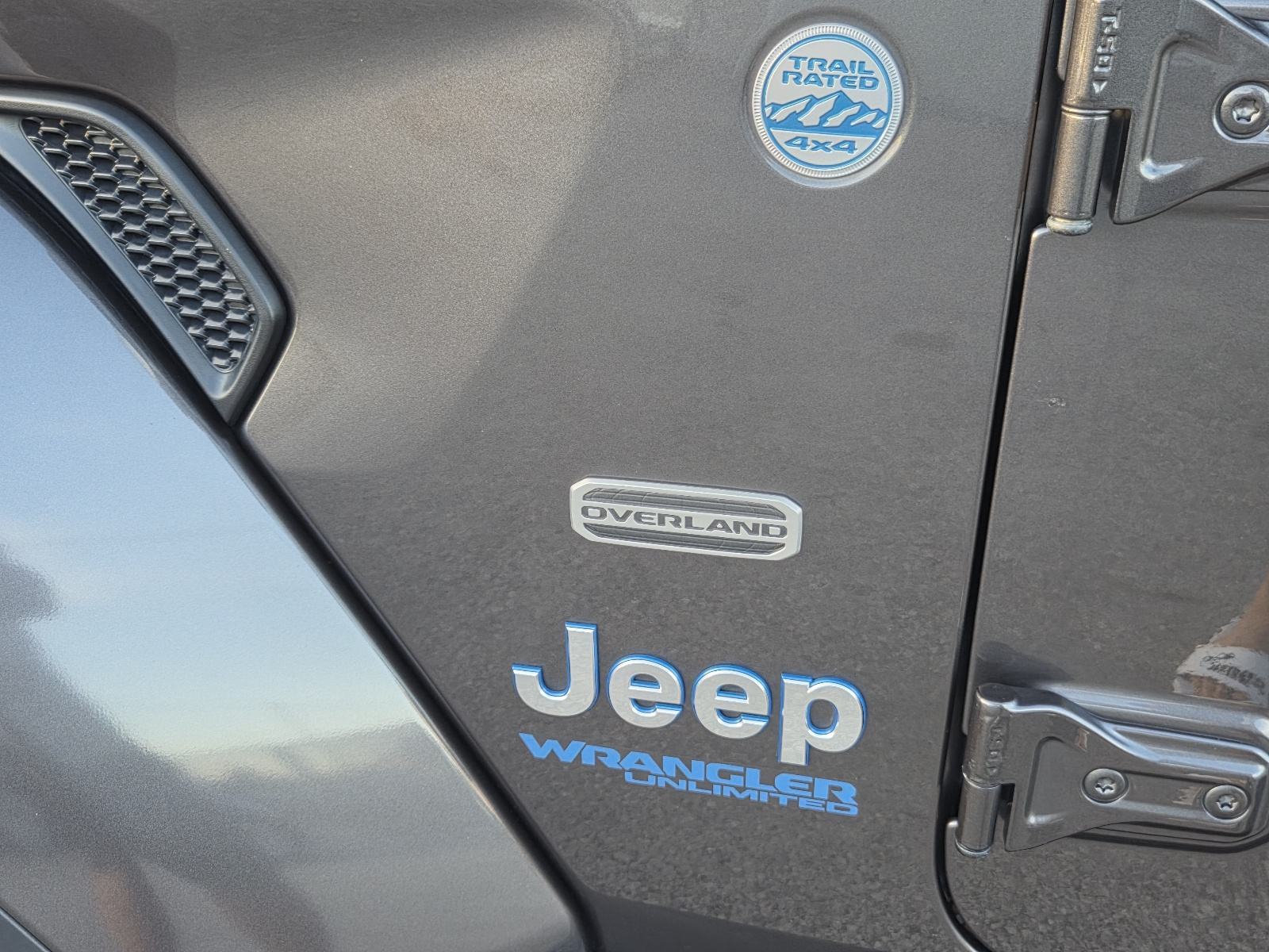 Jeep Wrangler 2.0 PHEV Unlimited OVERLAND 4xe AWD -2023.g.-92.00km-, fotografija 8