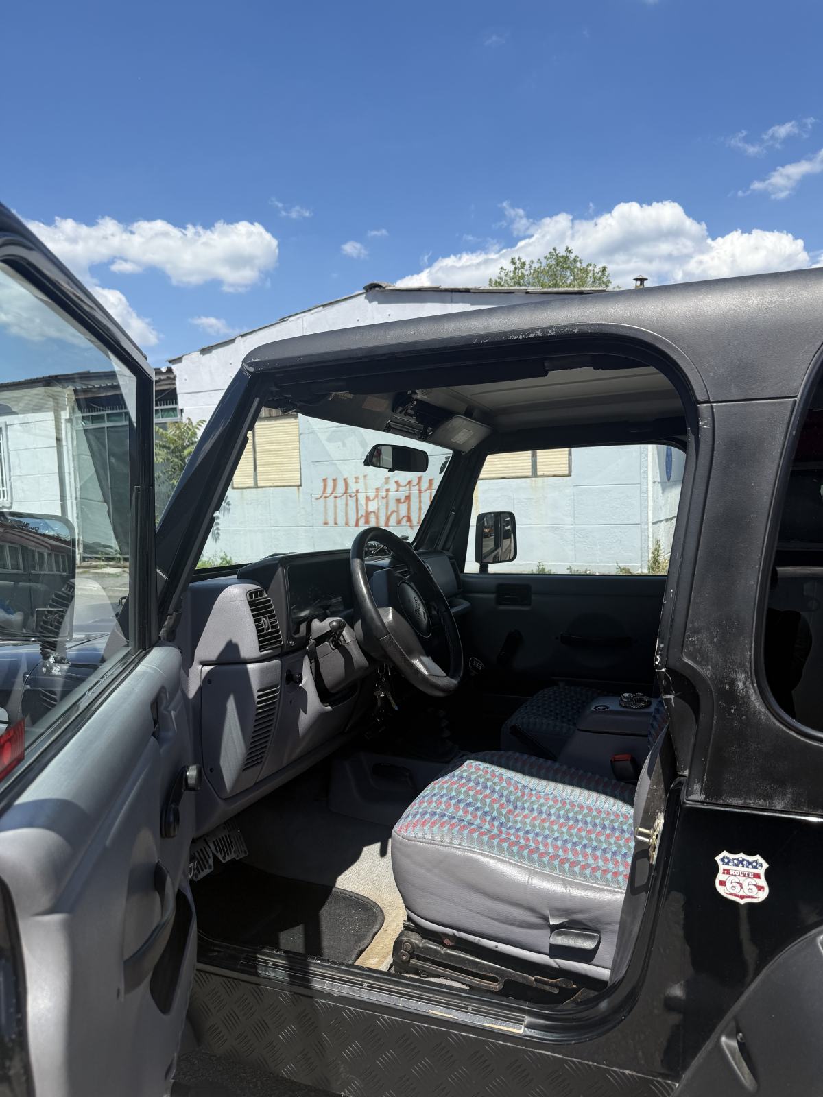 Jeep Wrangler 2,5 Sport, fotografija 6