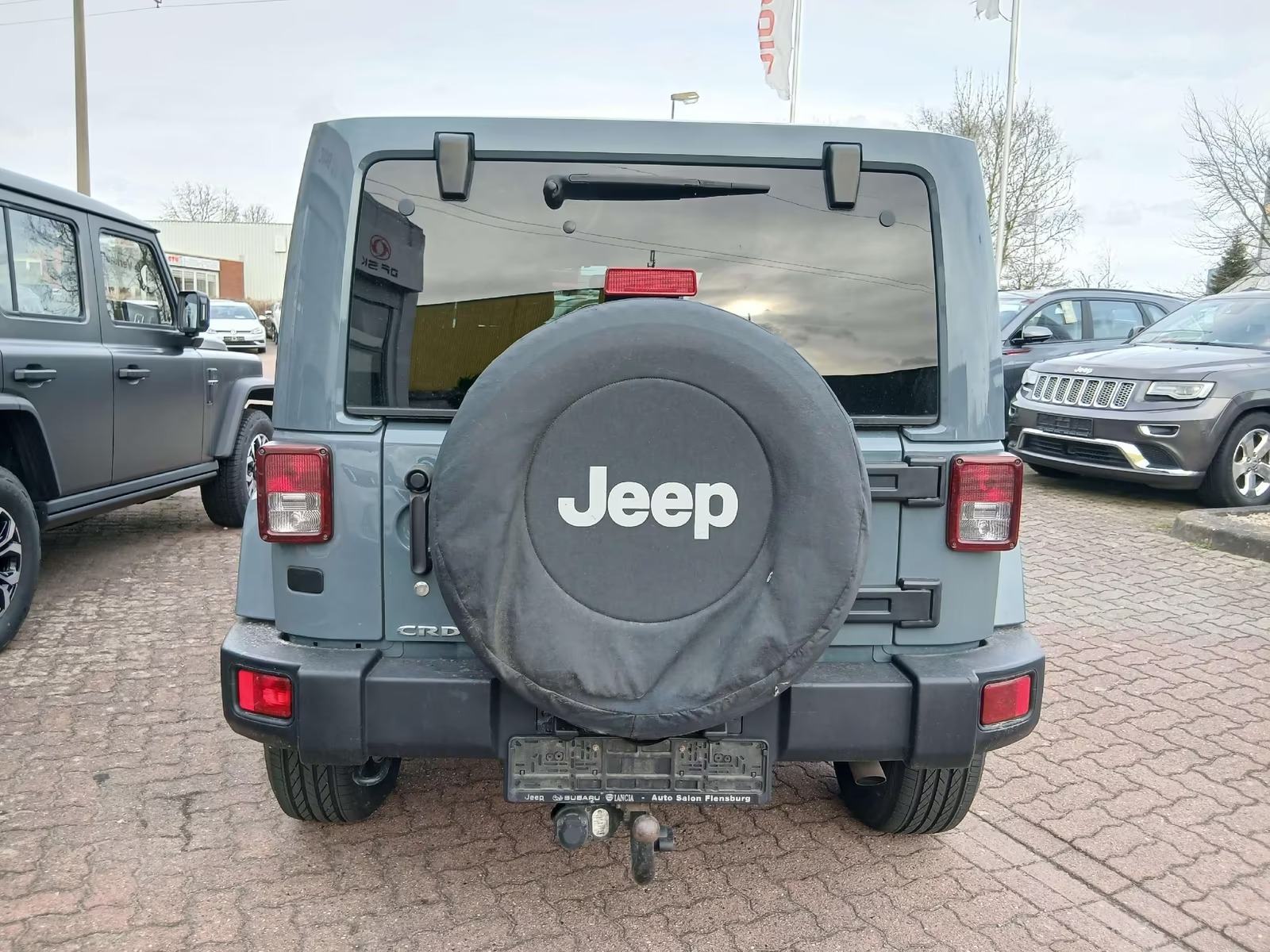 Jeep Wrangler 2,8 CRD UNLIMITED SAHARA NAVI DUAL TOP ALPINE PREMIUM, fotografija 12