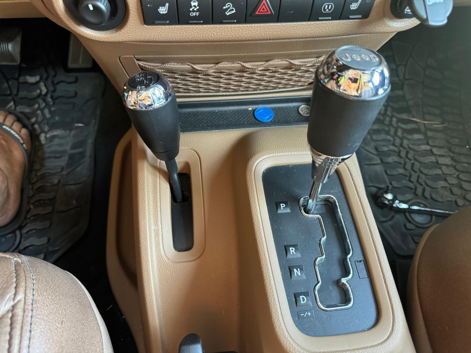 Jeep Wrangler Sahara - 3,6 V6 automatik, fotografija 20