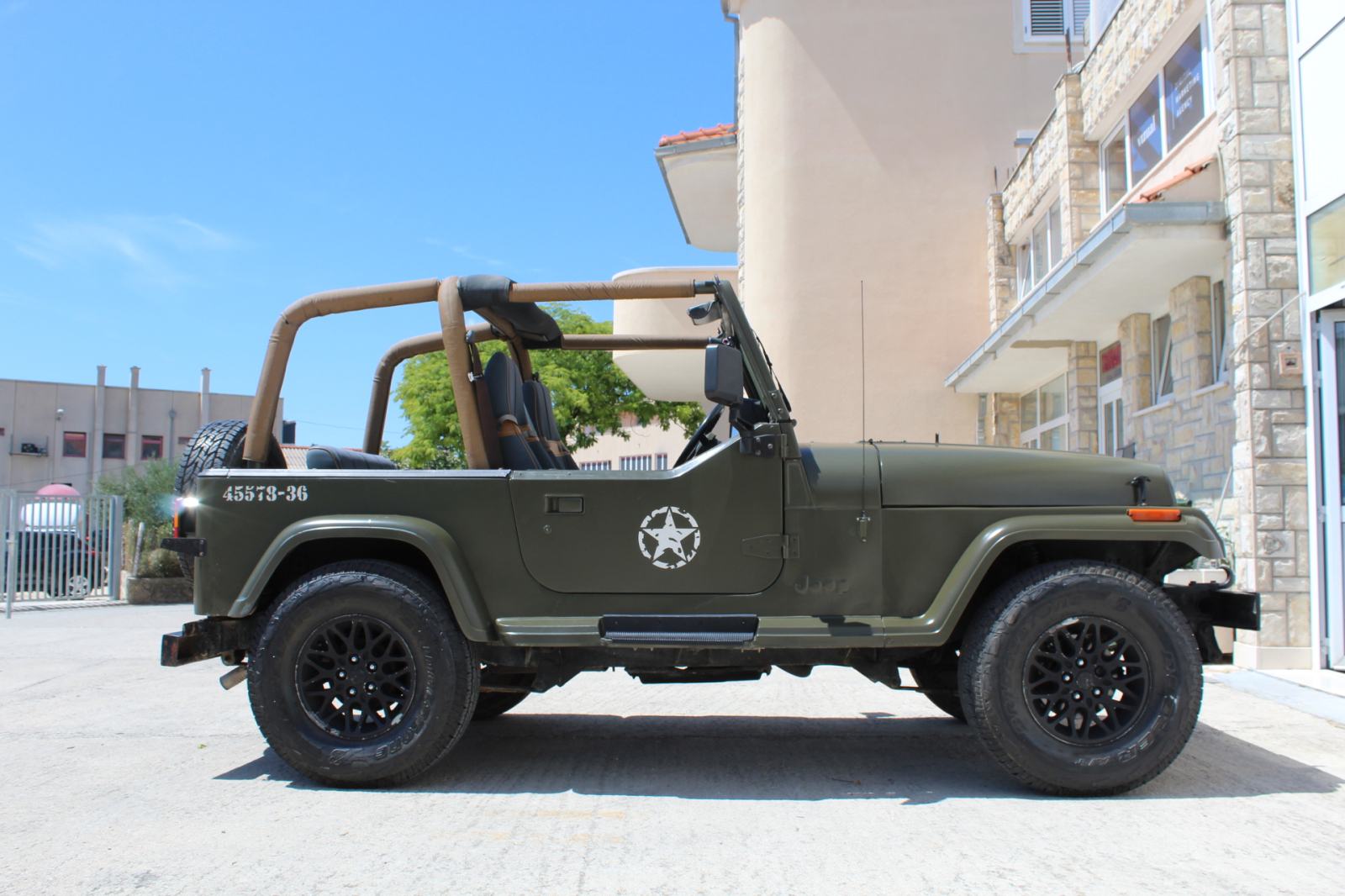 Jeep Wrangler 4,0 YJ SAHARA, pogled izvana - slika 5