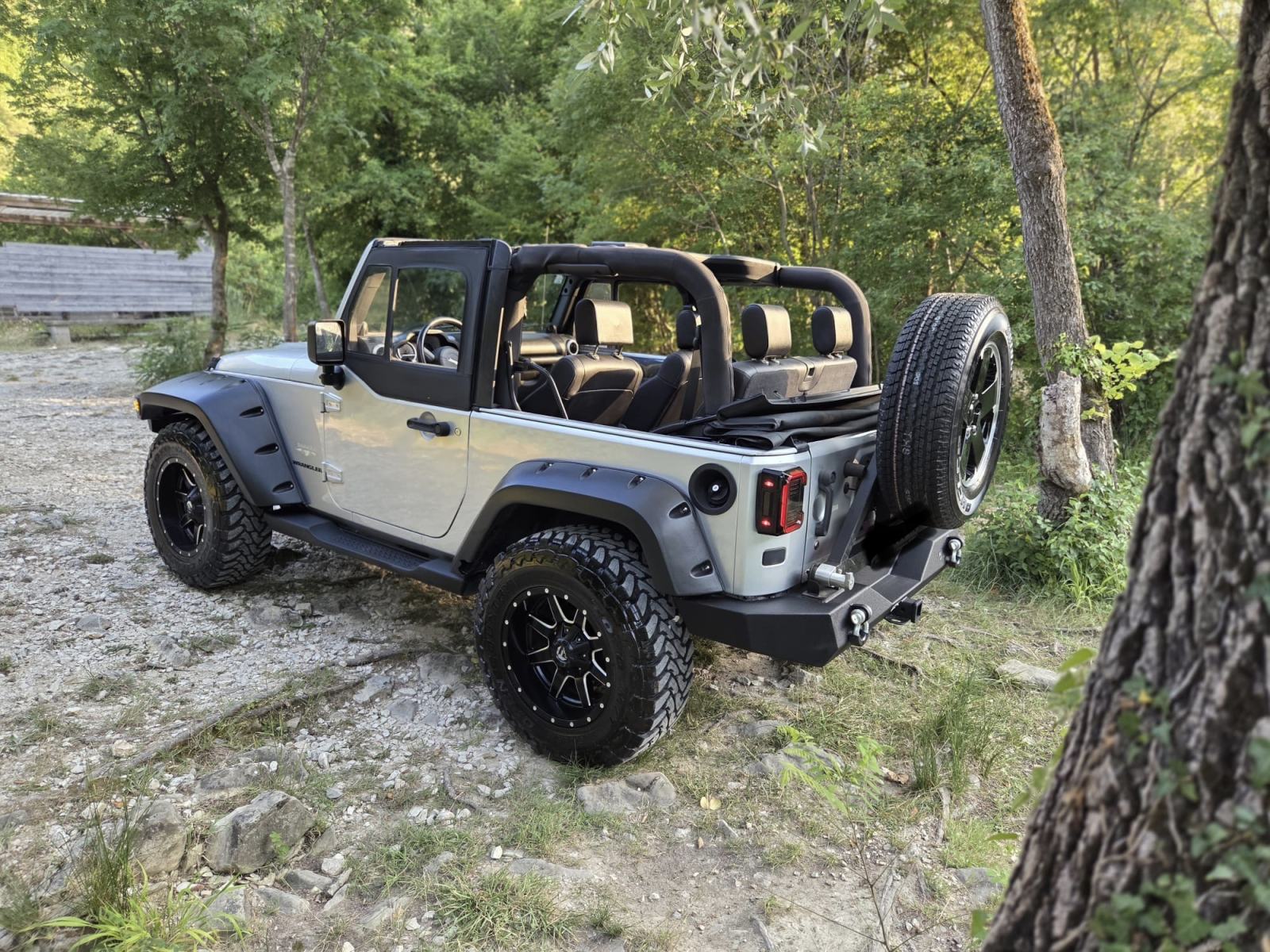 Jeep Wrangler Sahara 2.8 crd JK cabrio / HR auto, fotografija 6