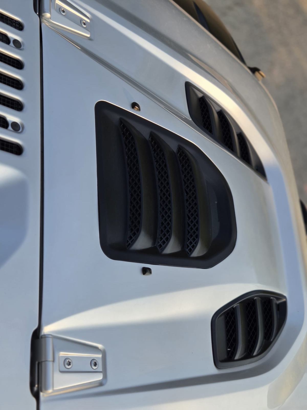 Jeep Wrangler Sahara 2.8 crd JK cabrio / HR auto, fotografija 15