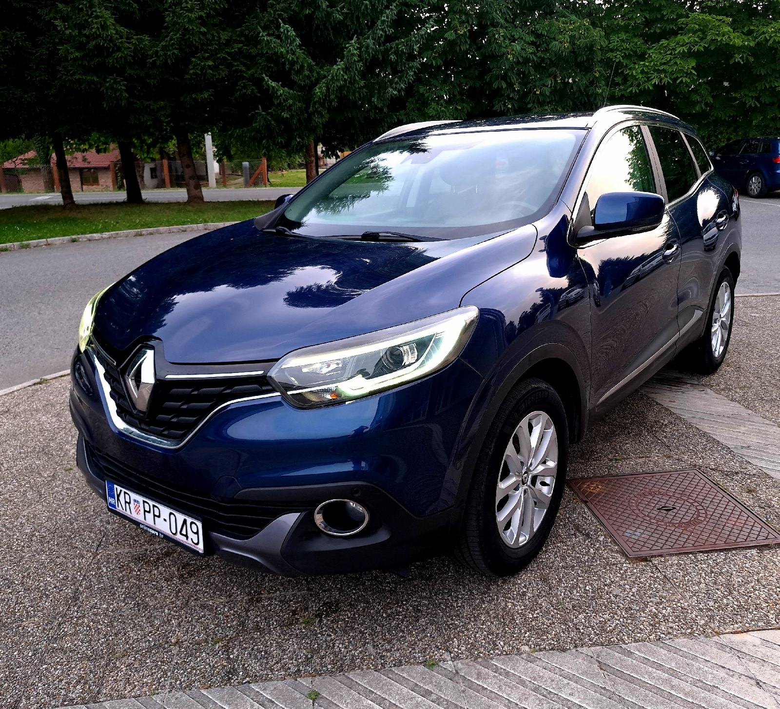 KADJAR 1.5 dCi/110 ks⭐FULL OPREMA⭐1.VL/152km⭐VELIKI SERVIS⭐JAMSTVO⭐️, pogled izvana - slika 1
