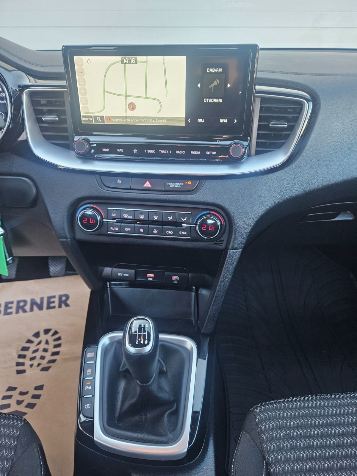 Kia cee'd 1.6 CRDI,Garancija 12 mjeseci., fotografija 10