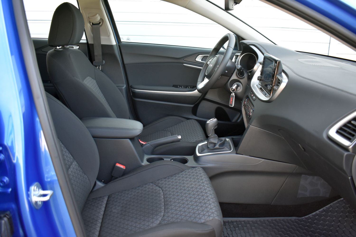 Kia Ceed 1.0 T-GDi HP LX Champion *HR* TVORNIČKO, REG.DO 04/2027*, fotografija 5
