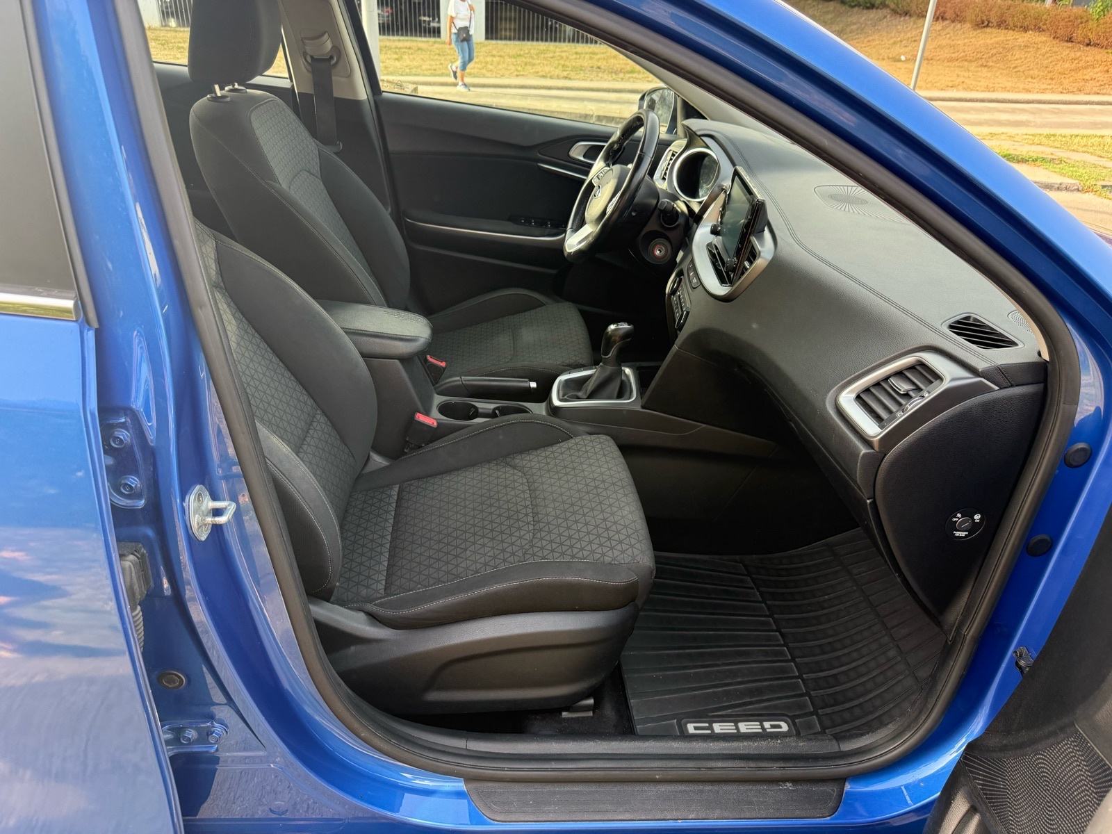 Kia Ceed 1,0 T-GDI*HR AUTO*1.VL*, fotografija 18
