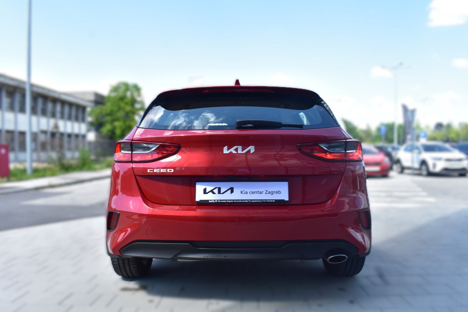 Kia Ceed 1,0 T-GDI LP ISG LX CHAMPION M/T MRV, fotografija 6