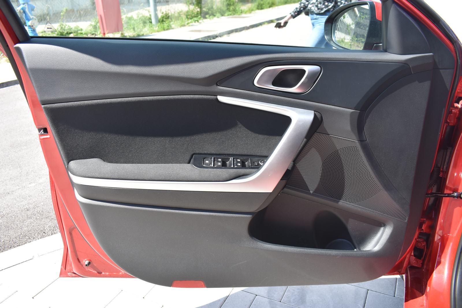 Kia Ceed 1,0 T-GDI LP ISG LX CHAMPION M/T MRV, fotografija 15