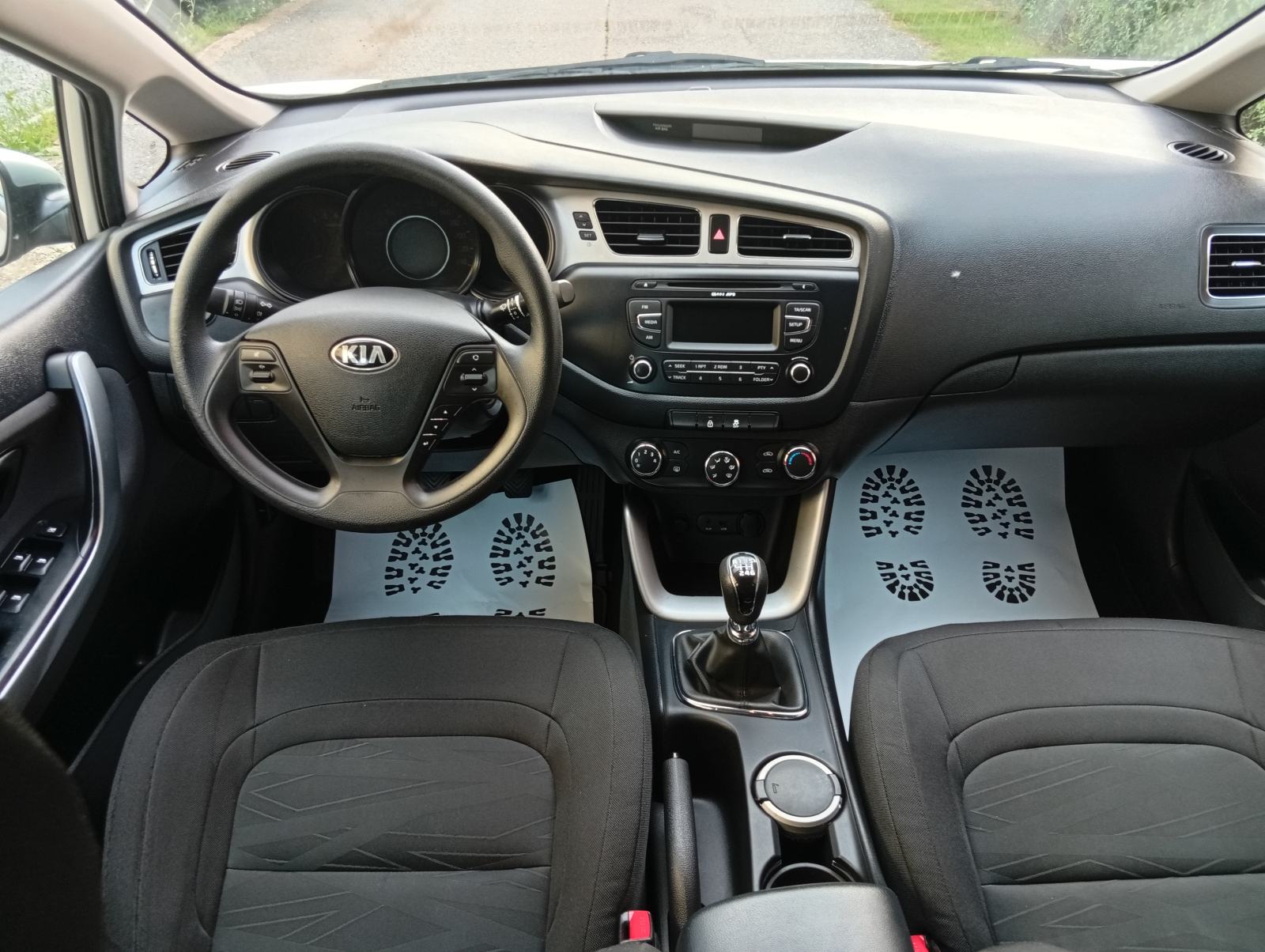 Kia Ceed 1.4 CRDi Spirit mod.2014 - KLIMA/ 152 TKM/ MEDIA/ KOŽNI MF, fotografija 14