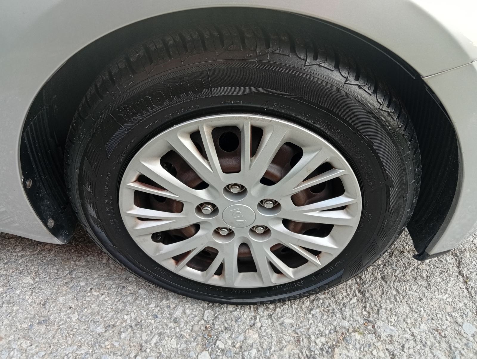 Kia Ceed 1.4 CRDi Spirit mod.2014 - KLIMA/ 152 TKM/ MEDIA/ KOŽNI MF, fotografija 17