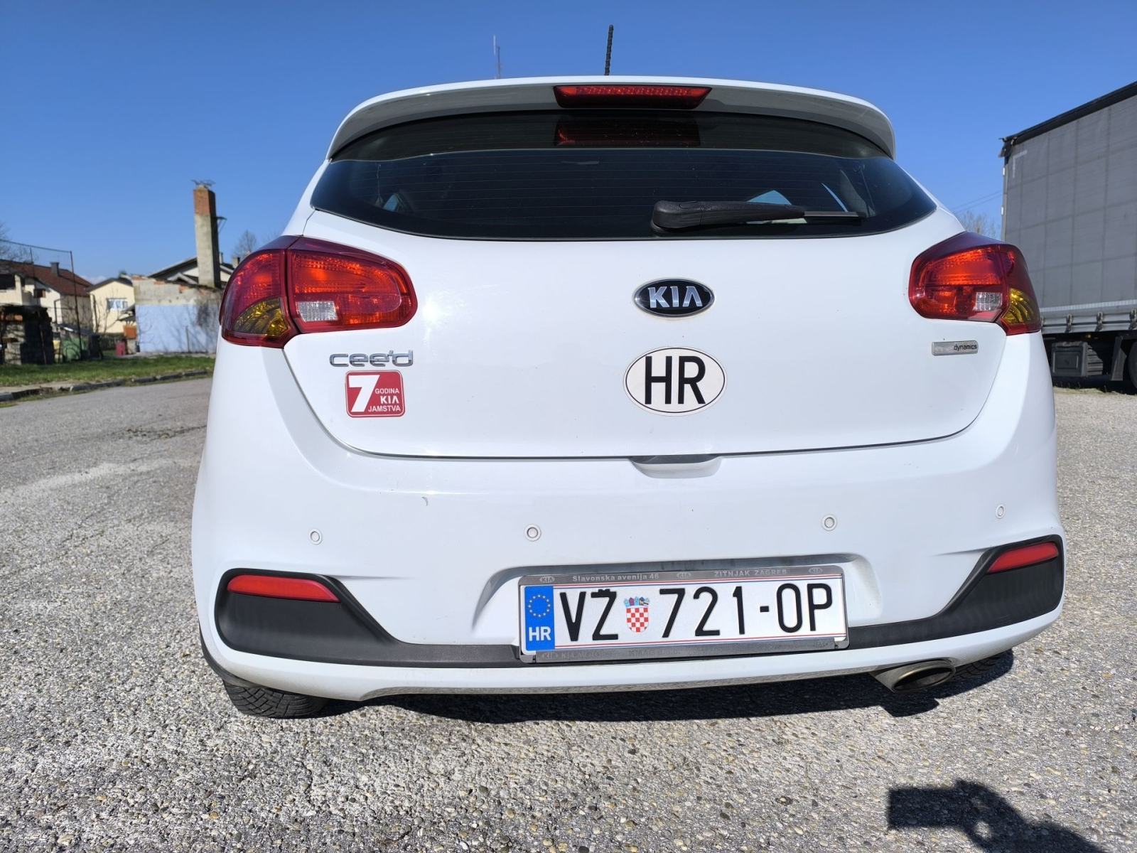 Kia Ceed 1.4 CVVT + LPG plin, fotografija 3