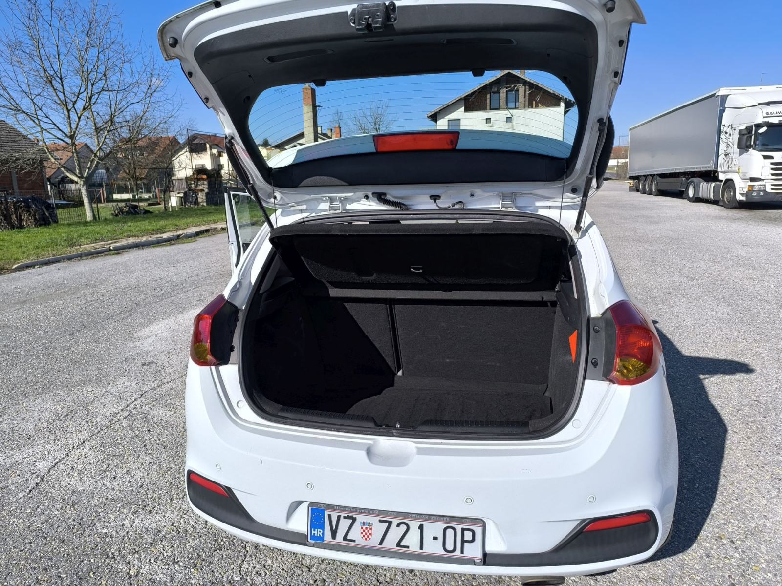 Kia Ceed 1.4 CVVT + LPG plin, fotografija 11