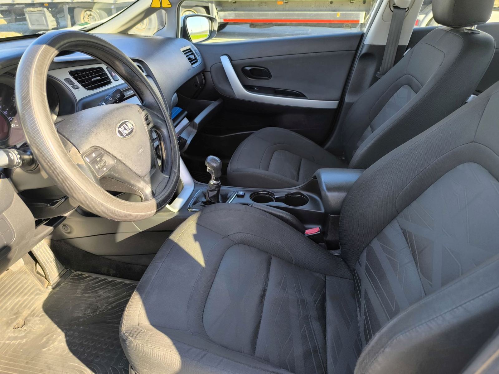 Kia Ceed 1.4 CVVT + LPG plin, fotografija 12