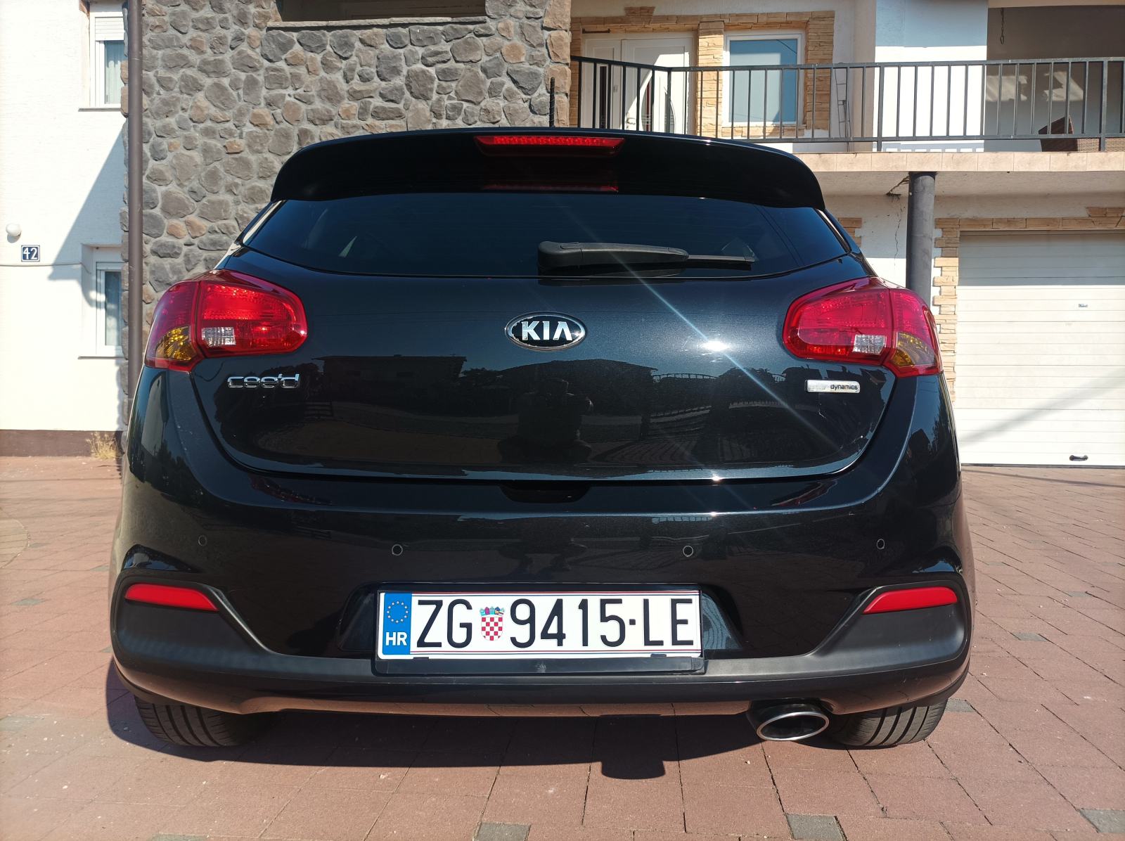 Kia Ceed 1.6 CRDi *CHAMPION*, 128 ks/6 brz., REG. GODINU DANA..., fotografija 5