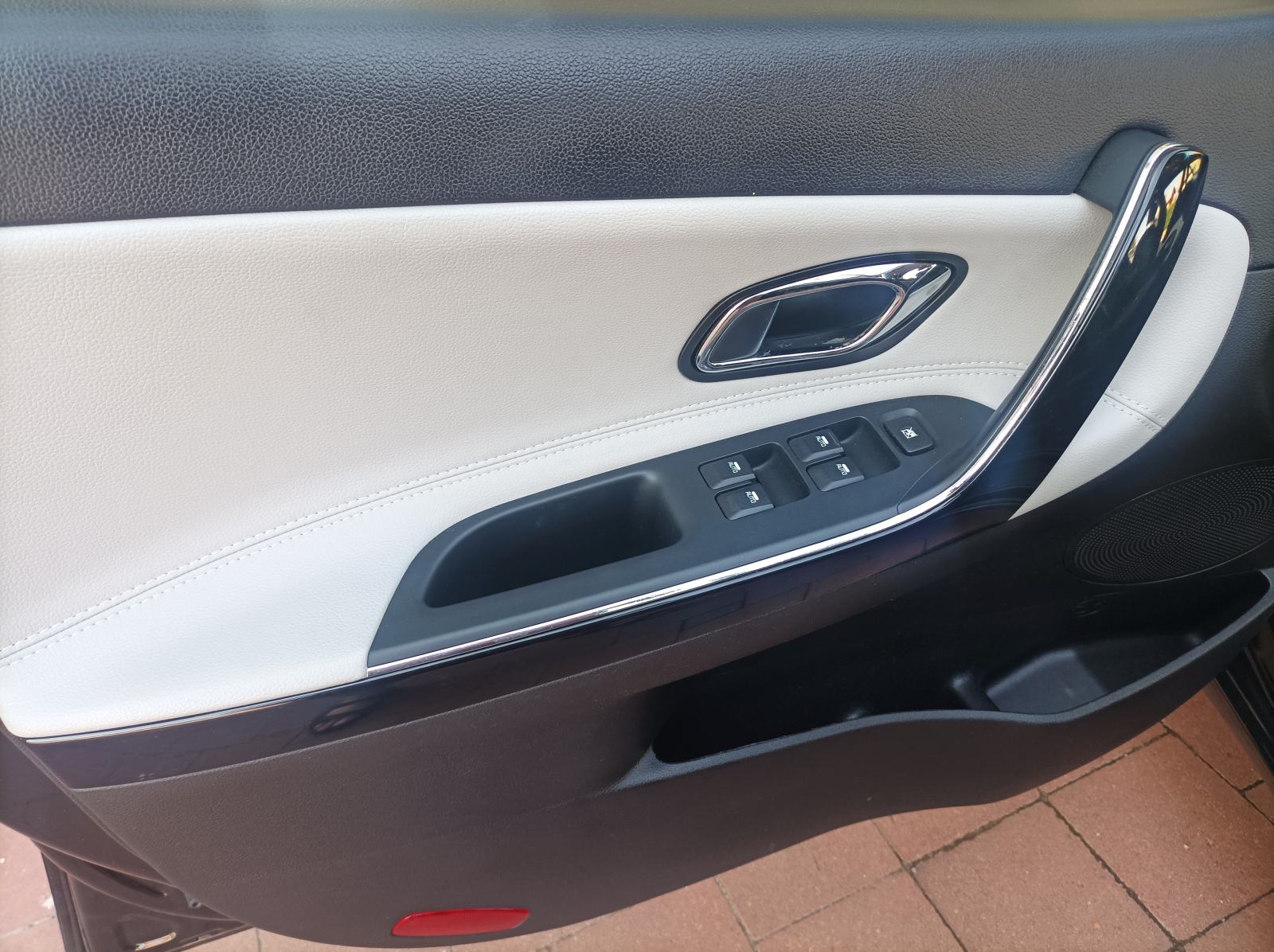 Kia Ceed 1.6 CRDi *CHAMPION*, 128 ks/6 brz., REG. GODINU DANA..., fotografija 9
