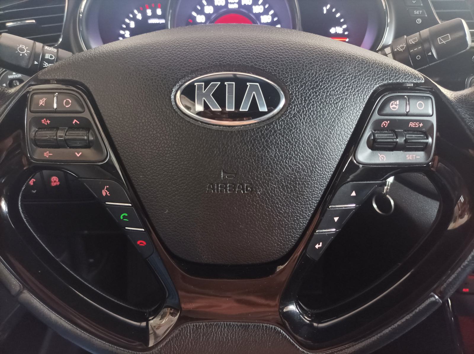 Kia Ceed 1.6 CRDi *CHAMPION*, 128 ks/6 brz., REG. GODINU DANA..., fotografija 10