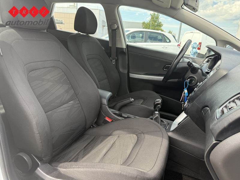 KIA CEED 1.6 CRDI LX URBAN PLUS, fotografija 7