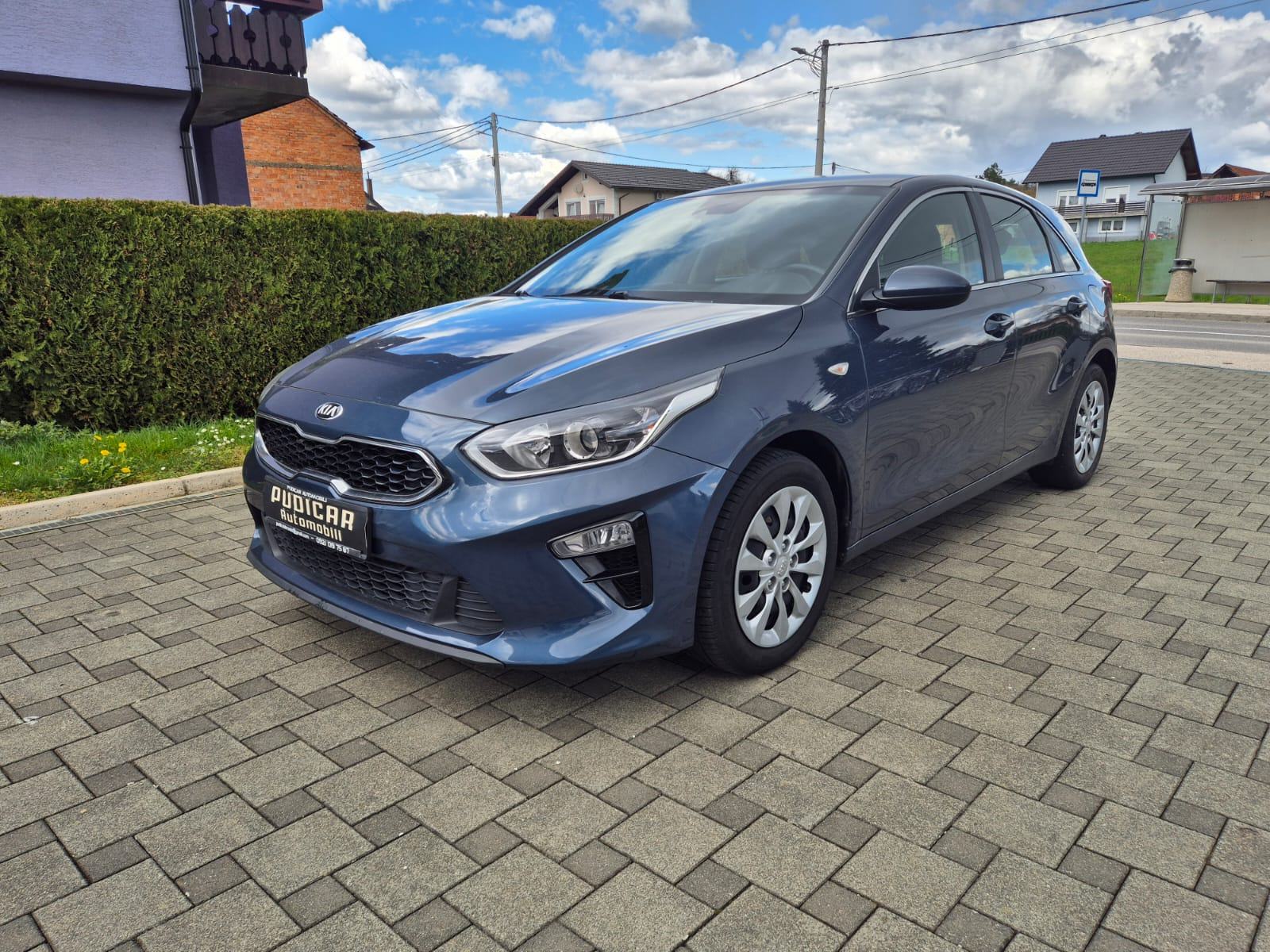 Kia Ceed 1.6 CRDI NAVIGACIJA *R.KAMERA*LED*START STOP*, fotografija 4