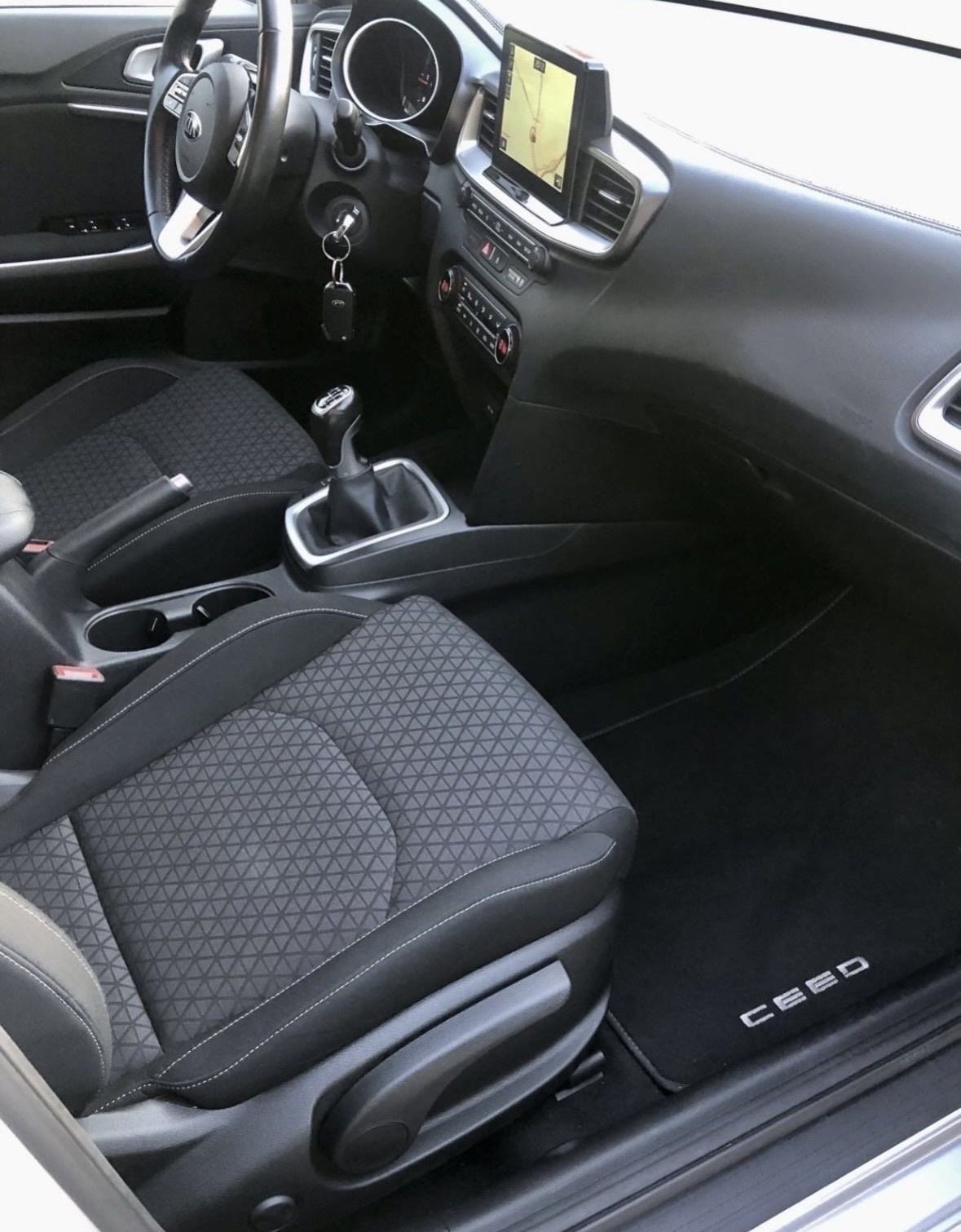 Kia Ceed 1.6 crdi Vision, Navi, Kamera, Line Assist...AKCIJA!!!, fotografija 12