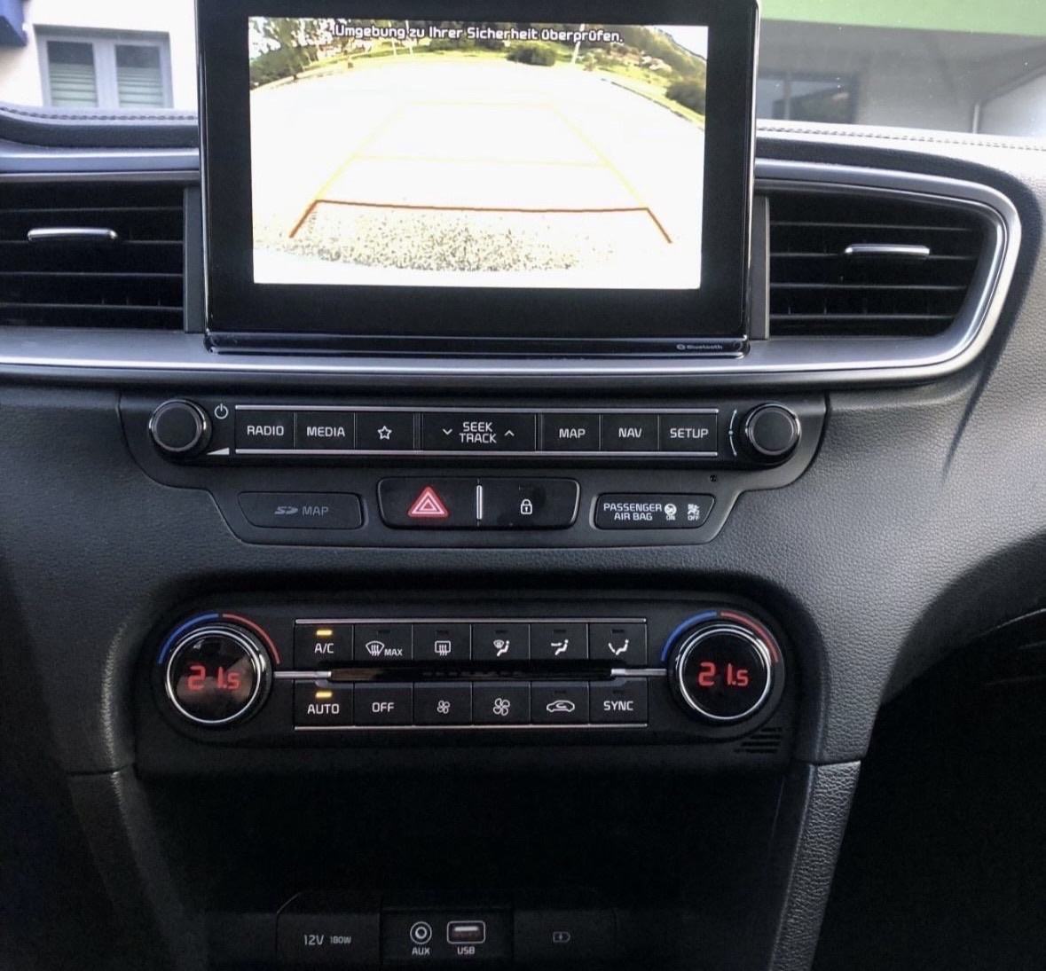 Kia Ceed 1.6 crdi Vision, Navi, Kamera, Line Assist...AKCIJA!!!, fotografija 15