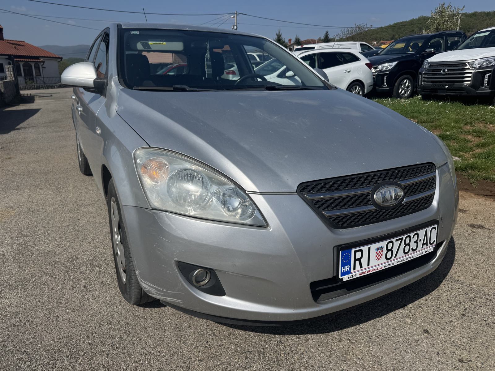 Kia Ceed 1,6 EX 93kW-2008 god -Registracija do 03/2027, pogled izvana - slika 1