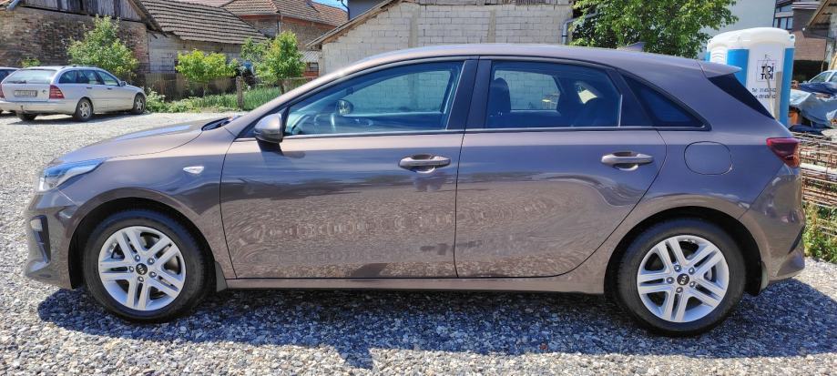 Kia Ceed (cee'd) 1,0, fotografija 11