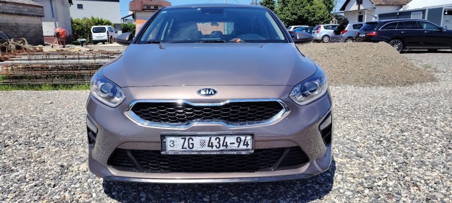 Kia Ceed (cee'd) 1,0, fotografija 2