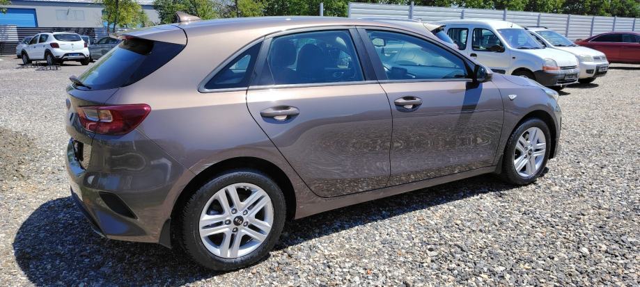 Kia Ceed (cee'd) 1,0, fotografija 9