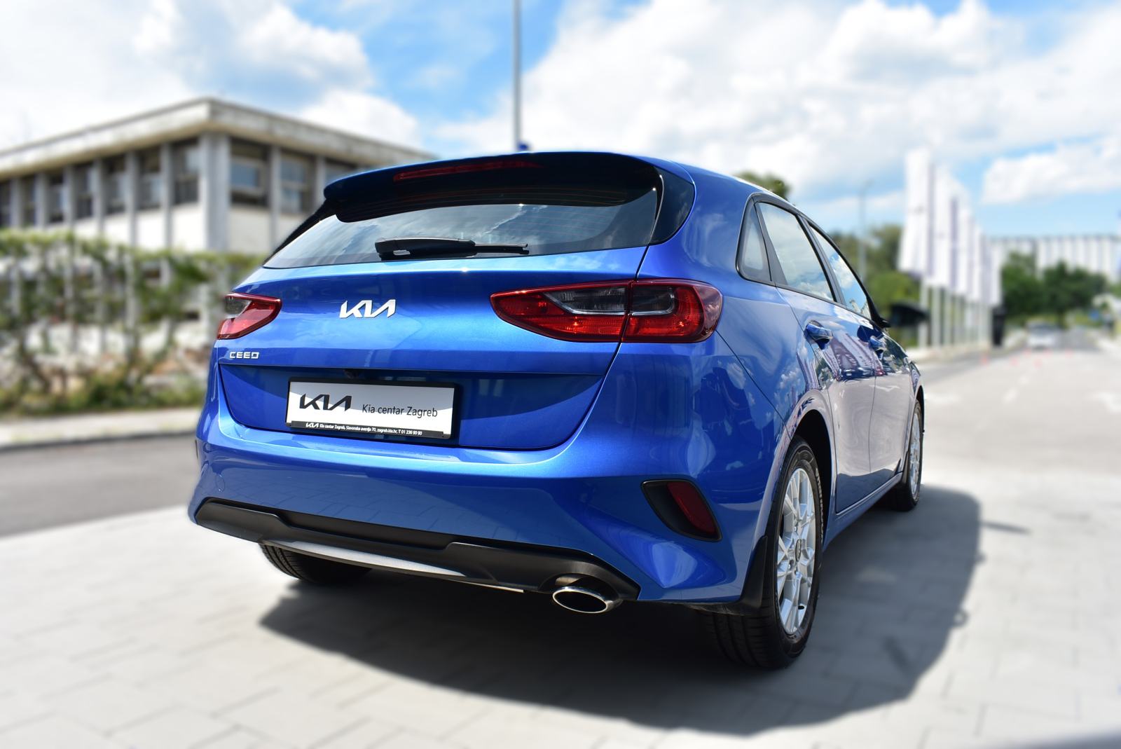 Kia Ceed (cee'd) 1,0 T-GDI LP ISG LX CHAMPION M/T, fotografija 5