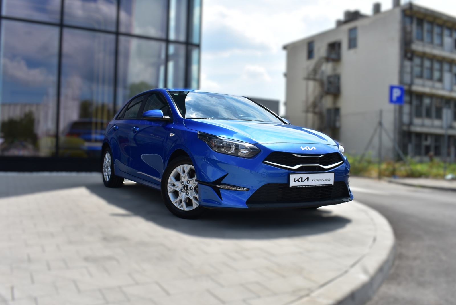 Kia Ceed (cee'd) 1,0 T-GDI LP ISG LX CHAMPION M/T, fotografija 3