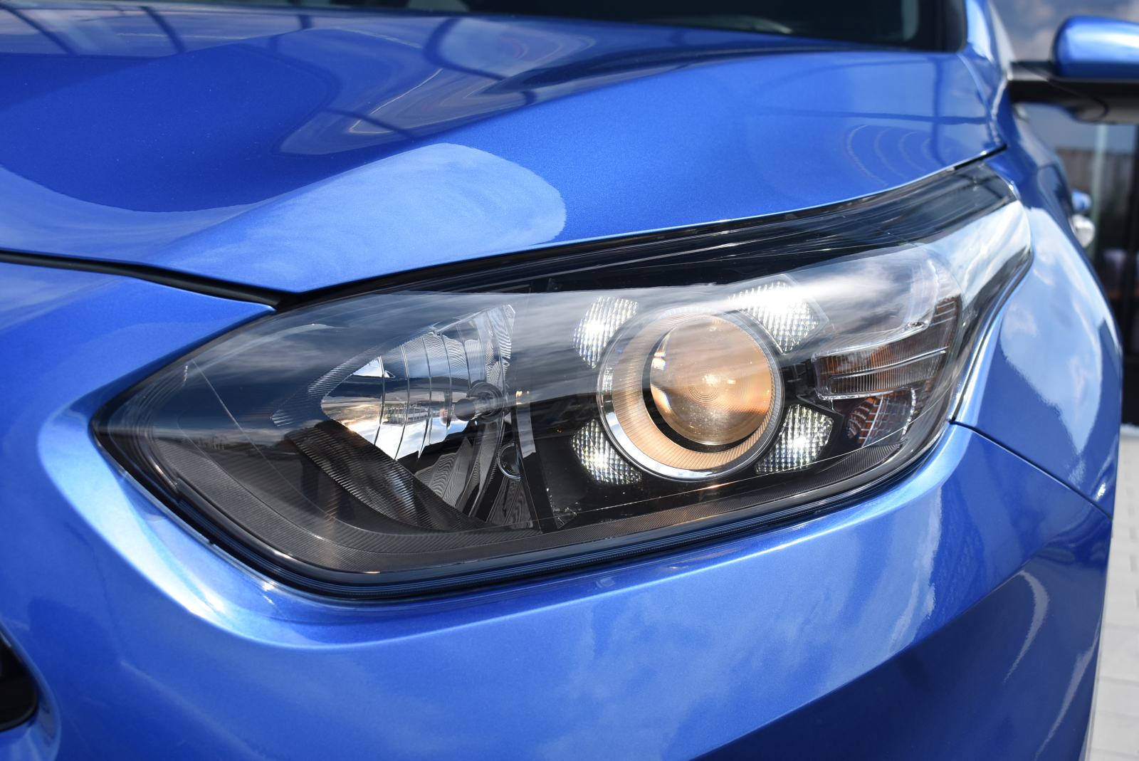 Kia Ceed (cee'd) 1,0 T-GDI LP ISG LX CHAMPION M/T, fotografija 9