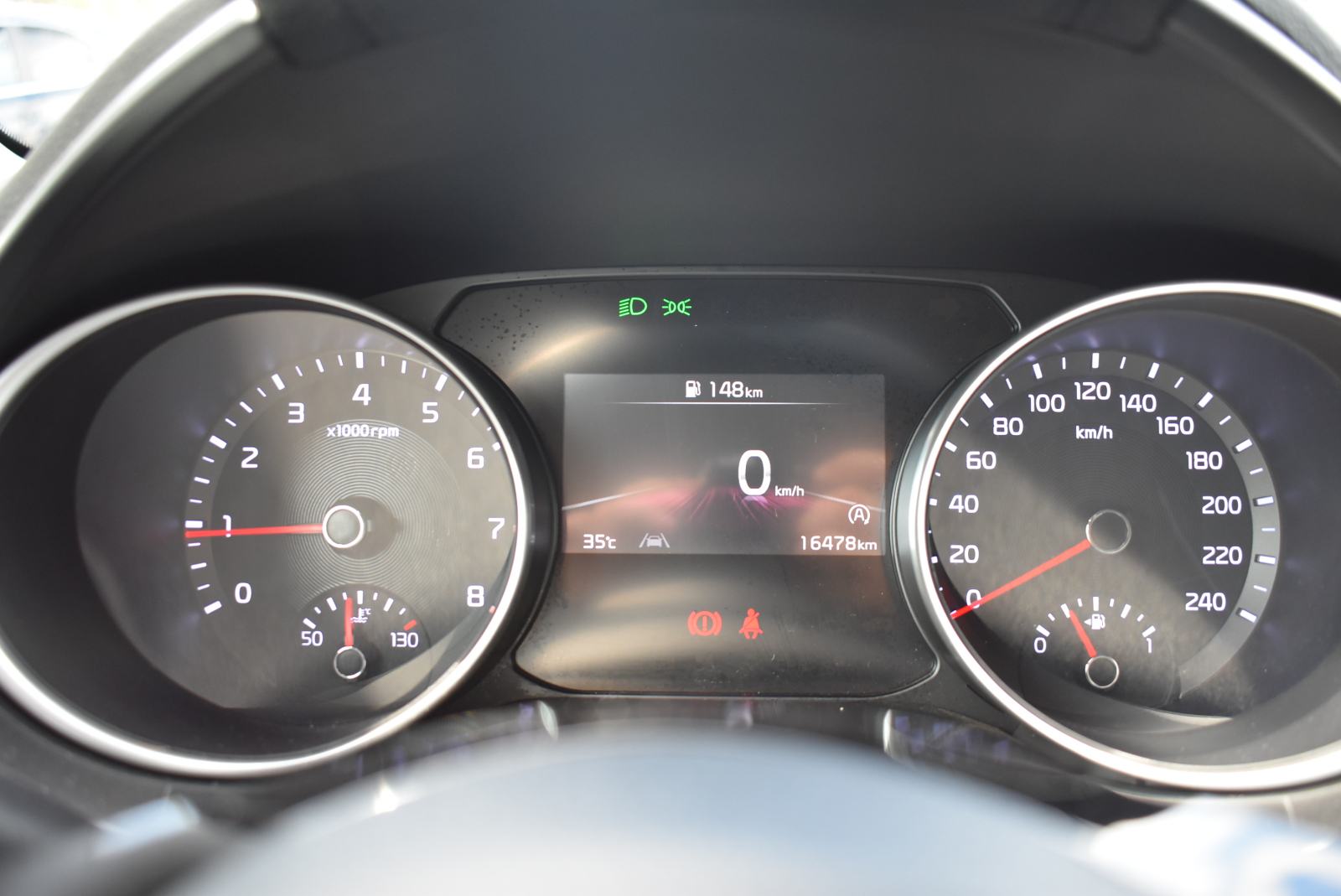 Kia Ceed (cee'd) 1,0 T-GDI LP ISG LX CHAMPION M/T, fotografija 19