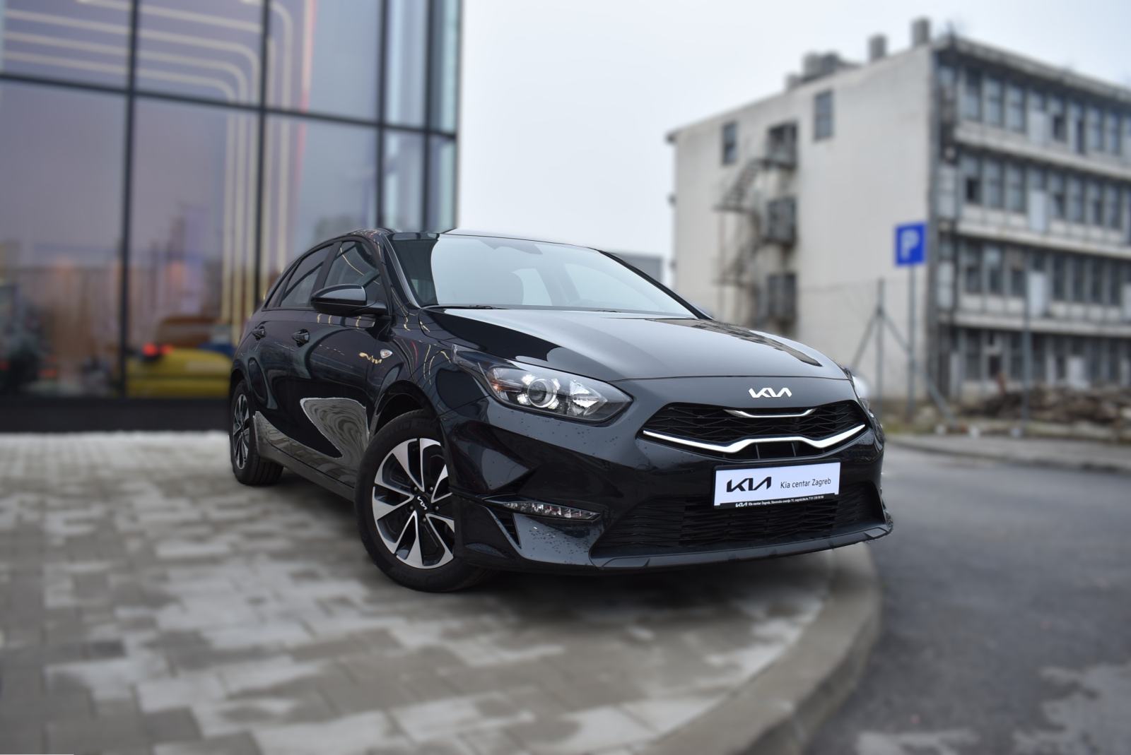 Kia Ceed (cee'd) 1,0 T-GDI LP ISG LX CHAMPION+ M/T MRV, fotografija 3