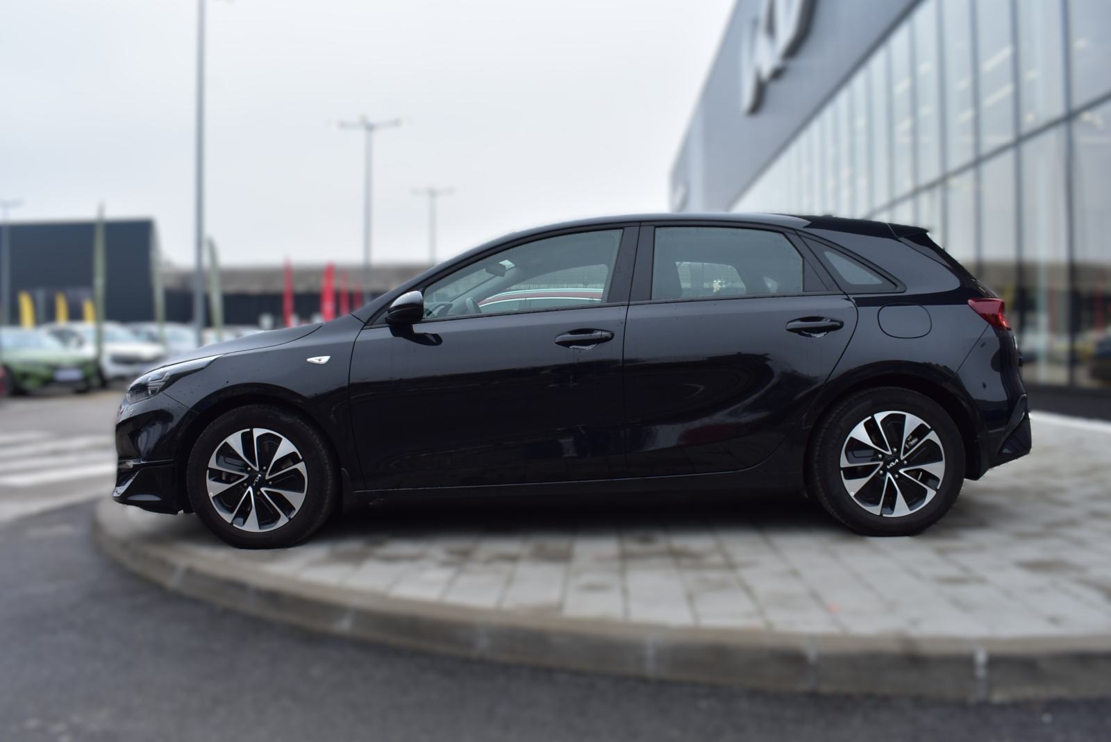 Kia Ceed (cee'd) 1,0 T-GDI LP ISG LX CHAMPION+ M/T MRV, fotografija 8