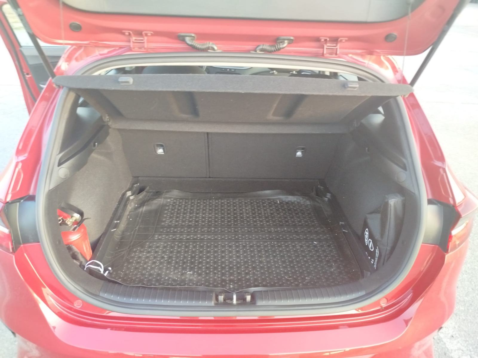 Kia Ceed (cee'd) 1.0 T-GDI, fotografija 2
