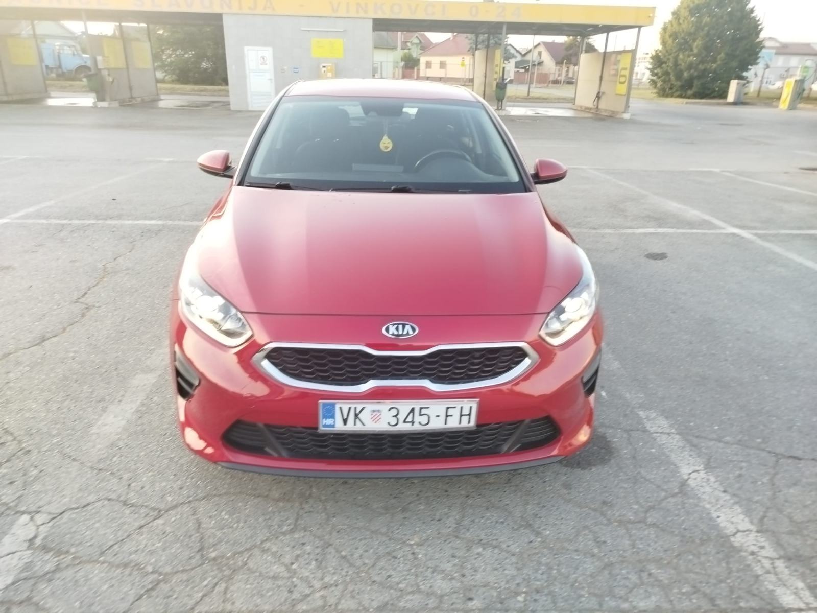 Kia Ceed (cee'd) 1.0 T-GDI, fotografija 7