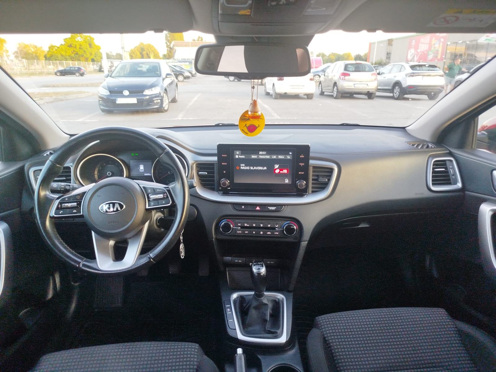 Kia Ceed (cee'd) 1.0 T-GDI, fotografija 9