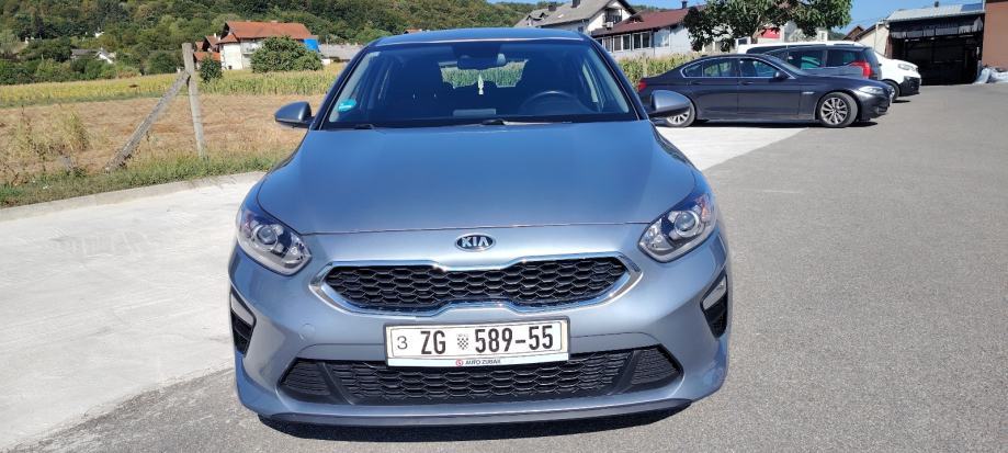 Kia Ceed (cee'd) 1,0 T-GDI, fotografija 2