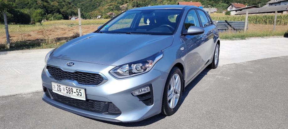 Kia Ceed (cee'd) 1,0 T-GDI, fotografija 3