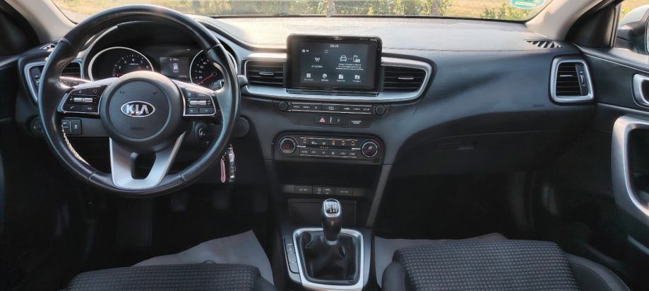 Kia Ceed (cee'd) 1,0 T-GDI, fotografija 10