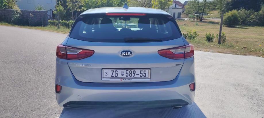 Kia Ceed (cee'd) 1,0 T-GDI, fotografija 4