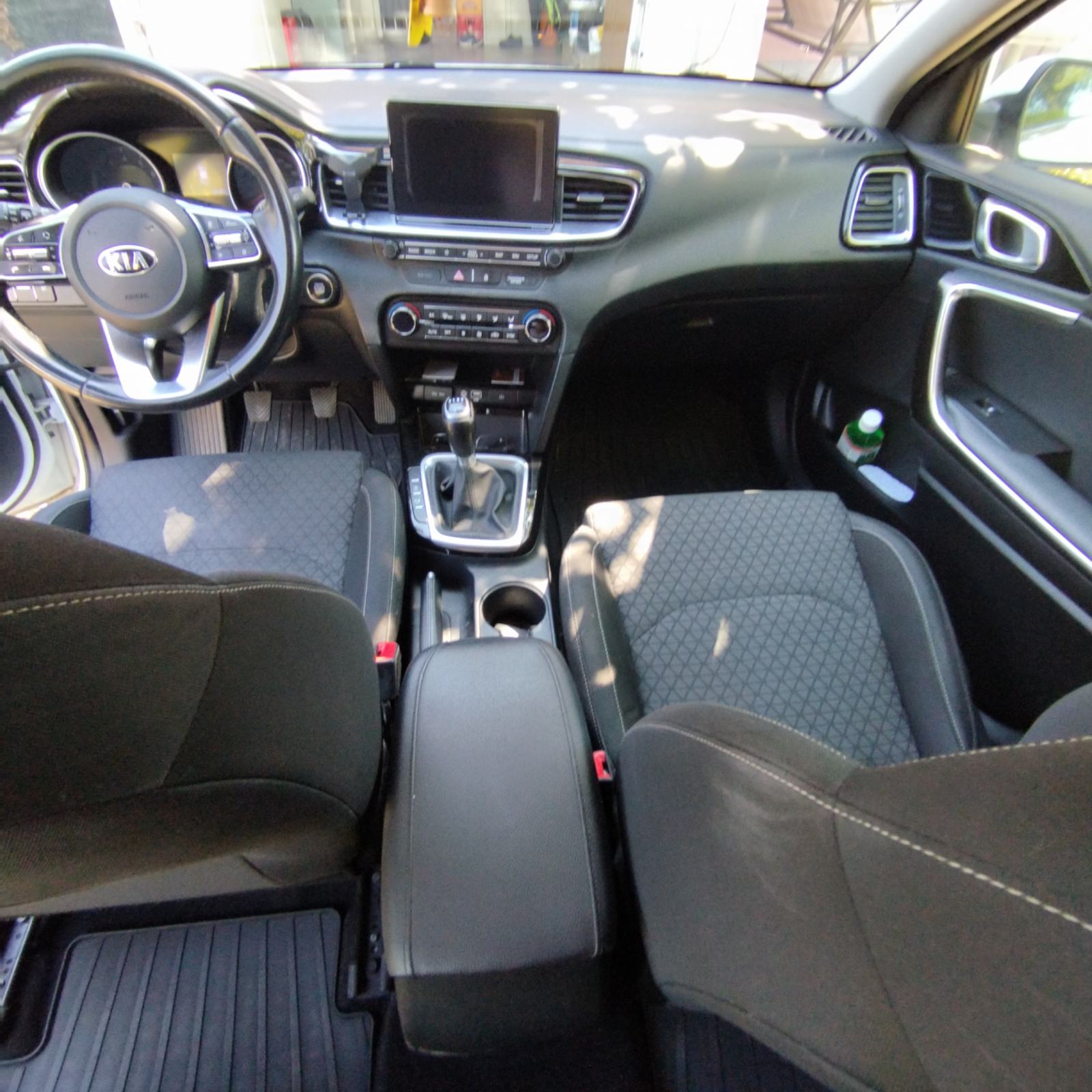 Kia Ceed (cee'd) 1,0 TGDI, fotografija 4