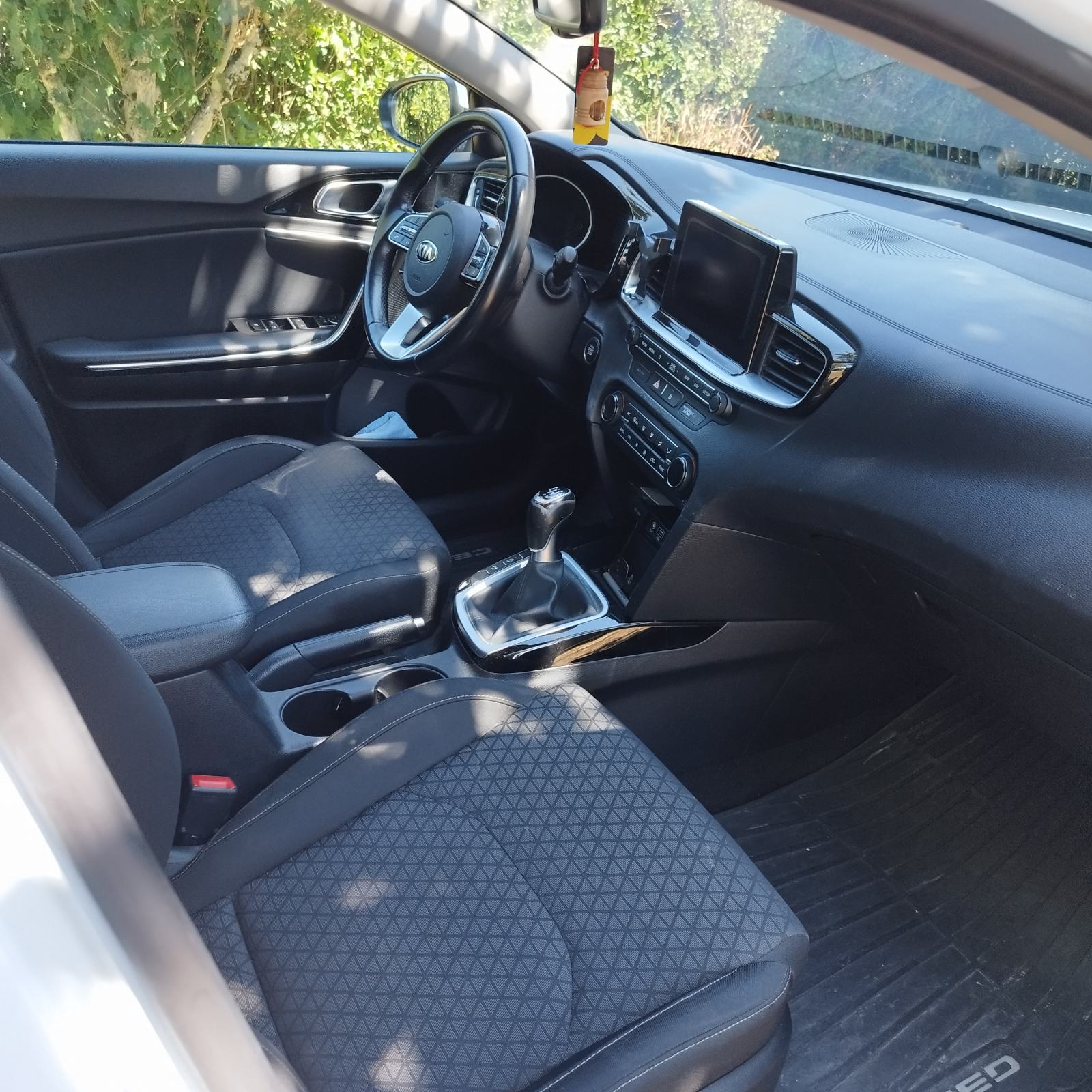 Kia Ceed (cee'd) 1,0 TGDI, fotografija 7