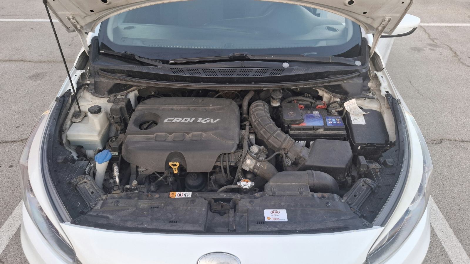 Kia Ceed (cee'd) 1,4 CRDi LX, fotografija 13