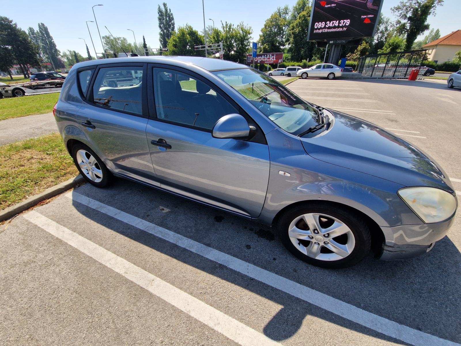 Kia Ceed (cee'd) 1,4 LX, fotografija 3