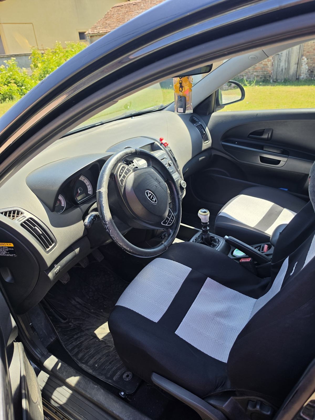 Kia Ceed (cee'd) 1,4, fotografija 3