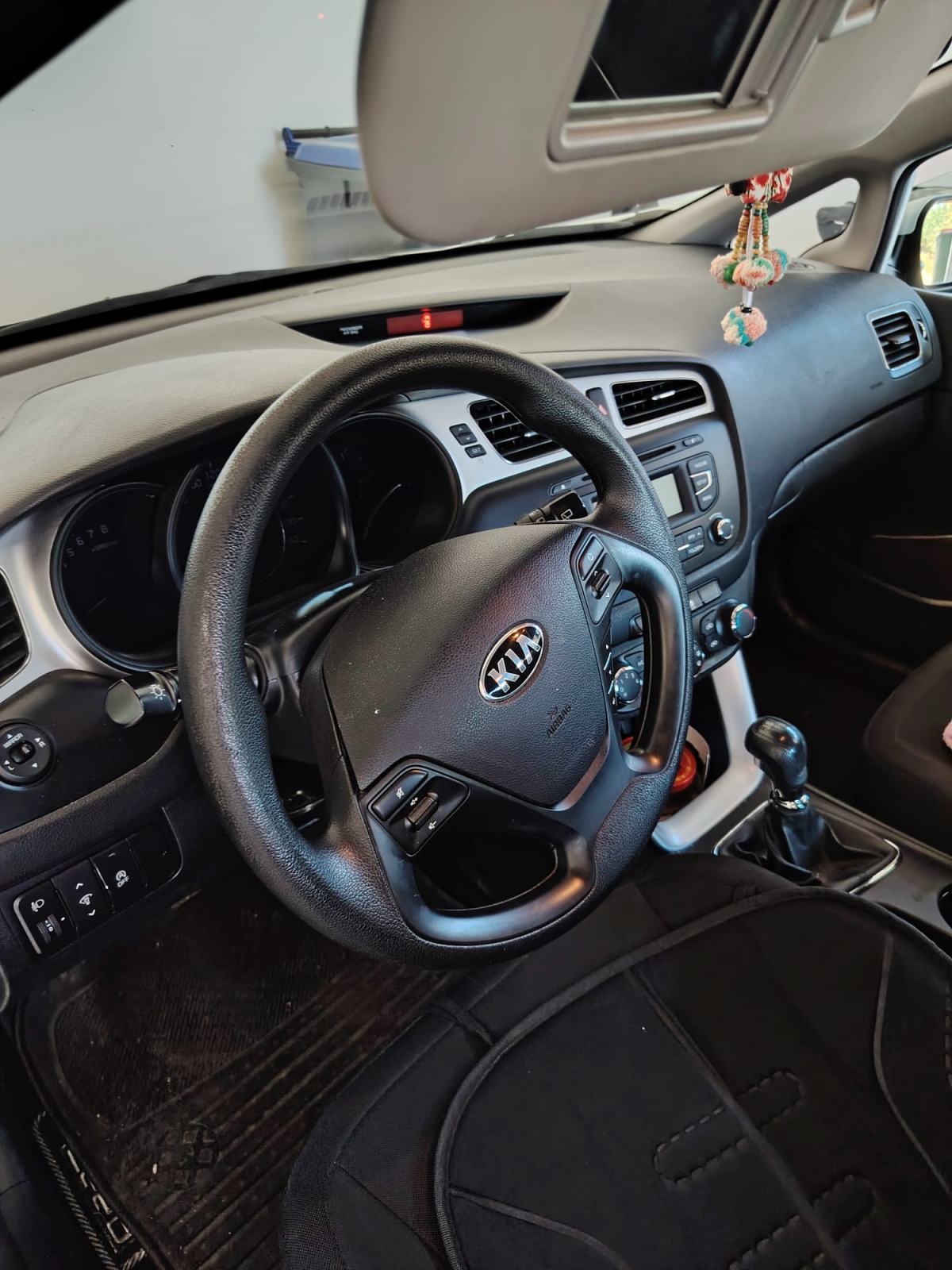 Kia Ceed (cee'd) 1,4, fotografija 8