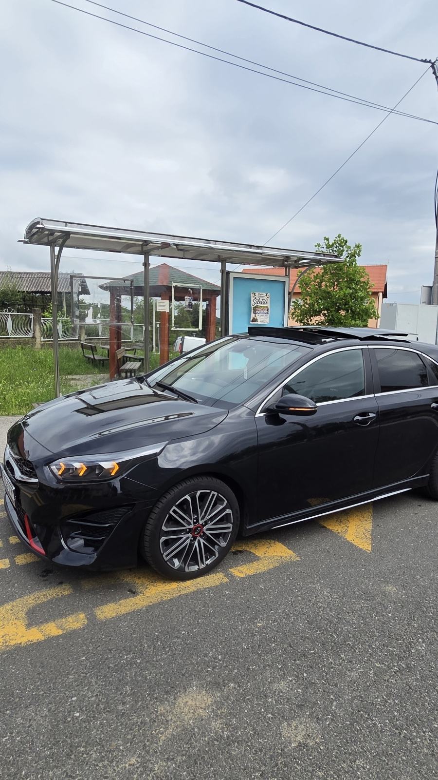 Kia Ceed GT - Line 2022, automatik, pogled izvana - slika 2